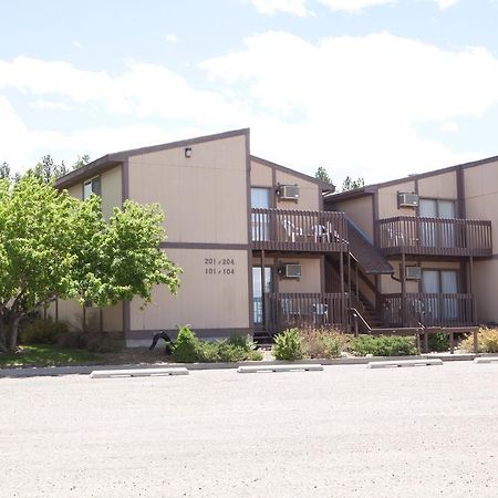 Flaming Gorge Resort Dutch John Quarto foto