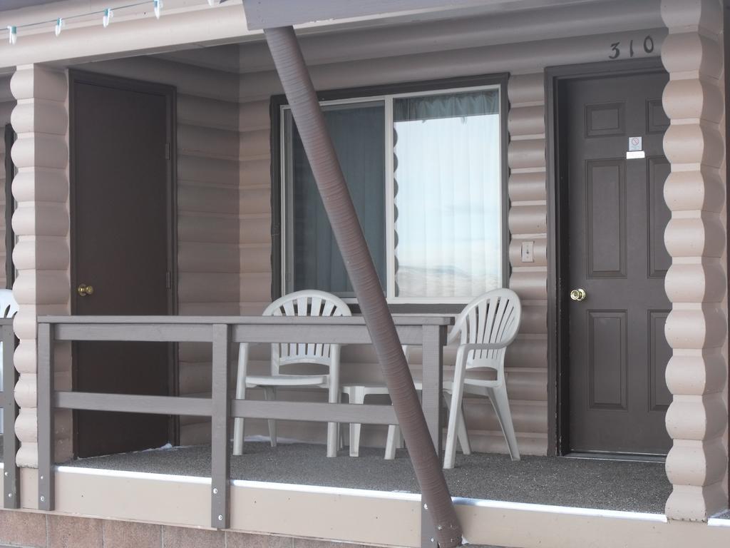 Flaming Gorge Resort Dutch John Quarto foto